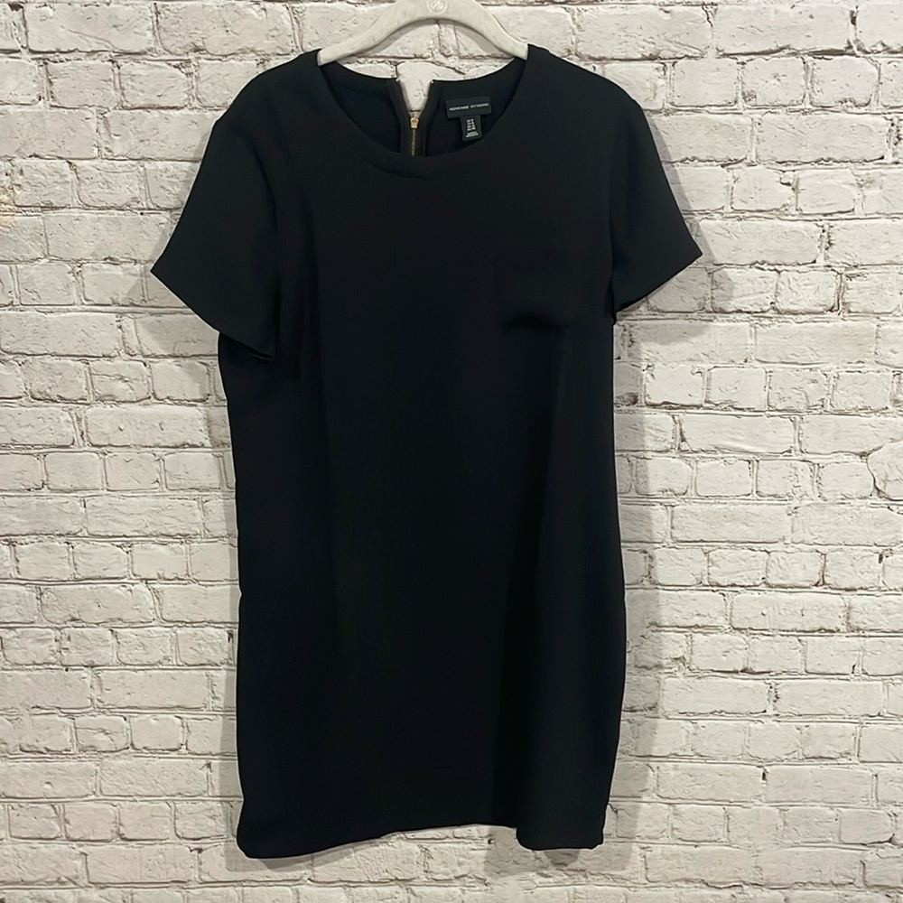 Adrienne Vittadini Dress Size 8 Black